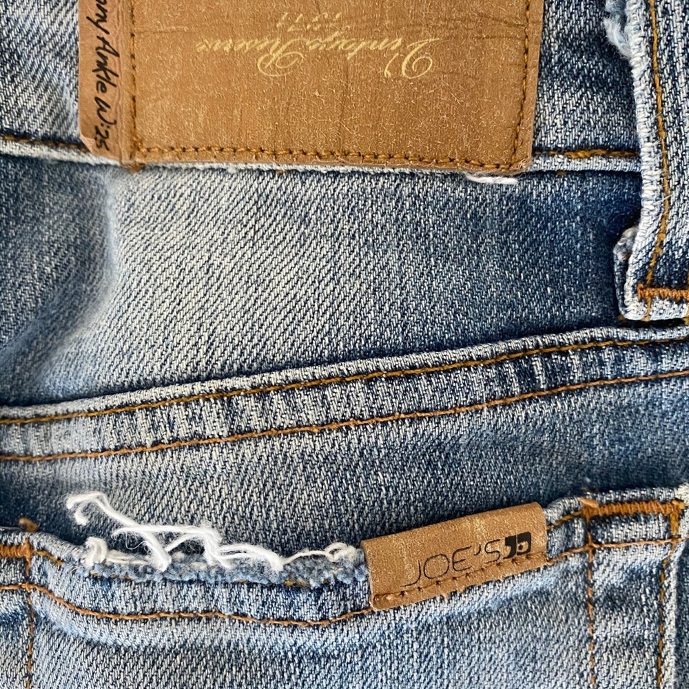 Joe’s Jeans Skinny Ankle